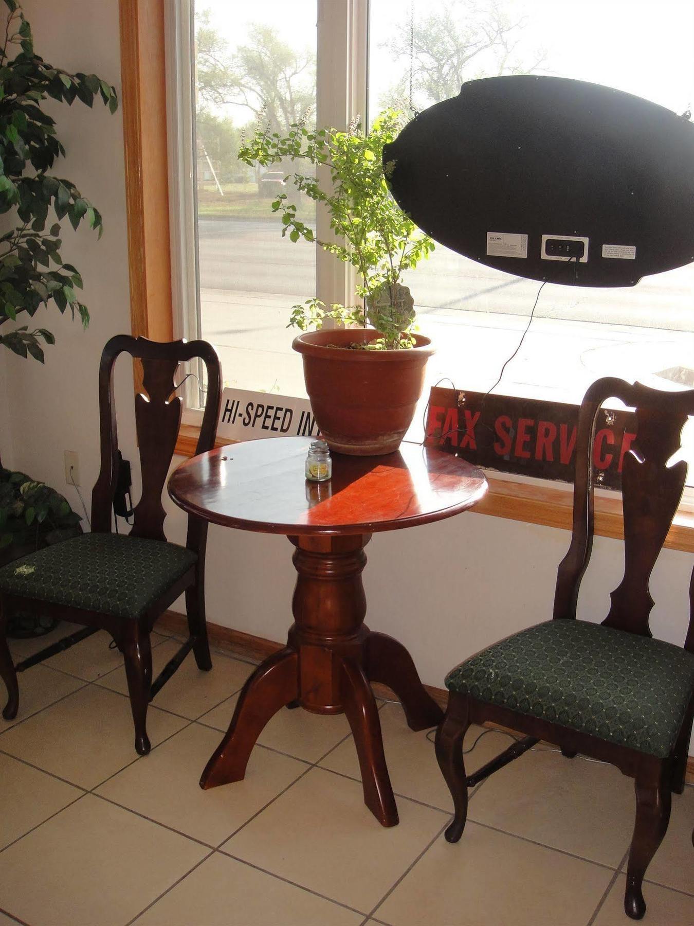 Trails West Motel South Hutchinson Zewnętrze zdjęcie